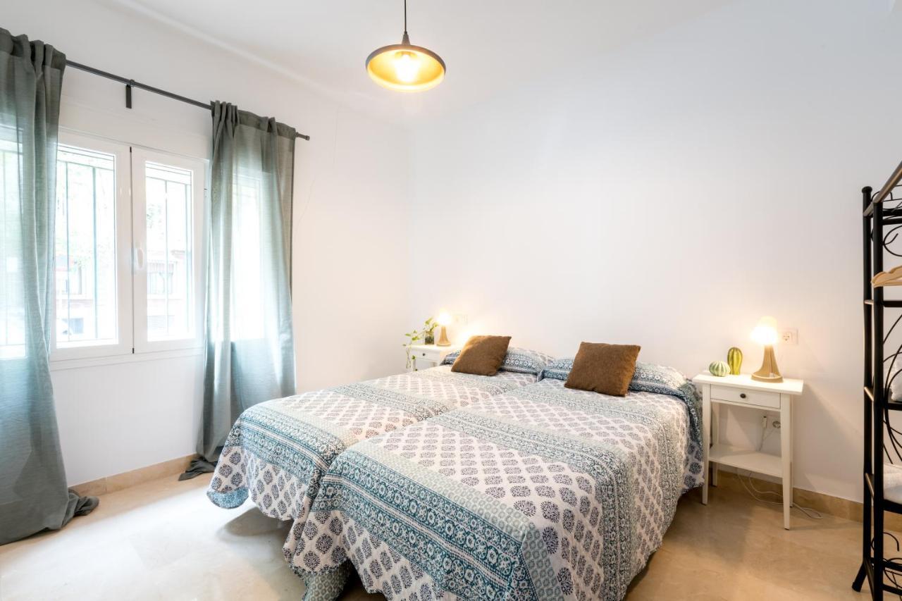 Pr Plaza De Espana Amplio Apartamento 5D 3B Aparcamiento Incluido Seville Ngoại thất bức ảnh